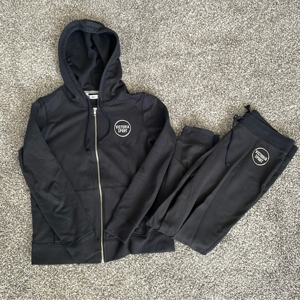 VSX Victoria’s Secret Bundle Jogger Pant and Hoodie Sweatsuit